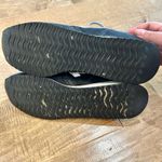 New Balance Women’s 620 Sneakers Black White Size 10 EUC Photo 7