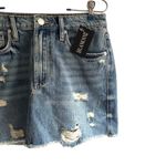 BLANK NYC Eye Opener Distressed Denim Skirt NWT 26 Photo 3