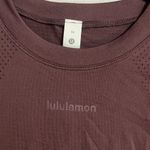 Lululemon  NWT Swiftly Cropped Oversized Tank Top Goodnight Plum Size 14 Photo 7