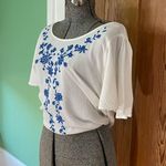 Blu Pepper Vintage Embroidered Top - Size Medium Photo 14
