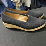 Life Stride  Velocity 2.0 Women's size 11 Black Espadrilles. GOOD CLEAN CONDITION Photo 2