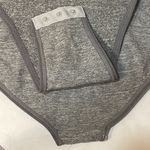 Free Press  woman’s Gray ribbed bodysuit Sz S Photo 2