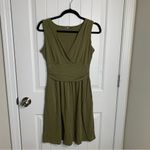 The North Face soft heartwood ruched olive stretch jersey dress small outdoors Photo 1