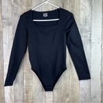 OQQ Size Large Black Compression Long Sleeve Bodysuit with Double Snap Crotch Photo 0