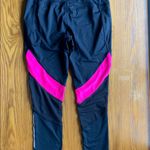 Avia  BLACK AND PINK CROPPED MESH WORK OUT LEGGINGS‎ Photo 6
