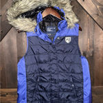 American Eagle  Y2K Women's XL AE Faux fur trim Hooded Puffer Vest 2010 Photo 0