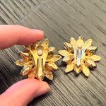 Vintage Starburst Jewel and Gold Clip Photo 3