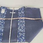 PINK - Victoria's Secret VICTORIA SECRET PINK MESH FLORAL TOTE BAG / Steel Blue / 11261635 Photo 5