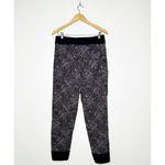 Athleta  Trekkie North High Rise Jogger Kinetic Abstract Print Size 8 Photo 3