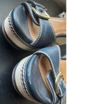 Clarks sz 8 Women Navy Stitched Strappy Buckle Wedges Heels Nautical Preppy Chic Photo 5
