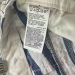 Old Navy  Womens Shorts Size 8 Blue White Striped Flat Front Cotton Nautical Boat Photo 7