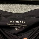 Athleta 5" Run Short Womens 2XS Black White Leopard Stretch Zip Pocket Pull-On Photo 2