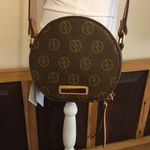 Adrienne Vittadini chocolate clam crossbody bag Photo 3