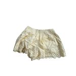 ZARA Butter Yellow Eyelet Scalloped Shorts Size Medium NEW NWT Photo 6