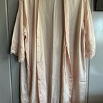 Vintage powder pink satin weave house robe floral lace Size undefined Photo 0