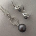 Perlasque Pendant Necklace & Earrings Set NWOT Silver Photo 5