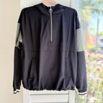 Calvin Klein Half-zip Windbreaker Hoodie in Black & Olive Green size xs Photo 1