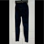 Alo Yoga  High Waist Camo Vapor Legging Black Camouflage Size XS NWOT Photo 6