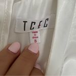 TCEC White dress Photo 1