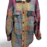 Multicolor Plaid Button Photo 0