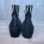 Vince Camuto  Sz 8.5 Calina Black Snakeskin Leather Ankle Booties boots shoes Photo 5