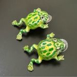 Unsigned Enameled Green Frog Earrings 9g. Photo 4