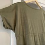 •Olive green shirt dress• Size undefined Photo 5