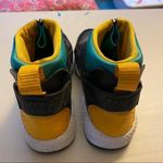 Nike  Air Haurache size 6.5 shoes Photo 5
