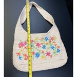 Vintage Women's Beige Floral Crochet Shoulder/Tote Bag SKU 5250 Photo 4
