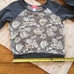 Soul Cake  Grey Floral Long Sleeve Top size Medium Photo 3