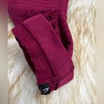 Gymshark Energy Seamless Leggings – Burgundy – Size Small Photo 2