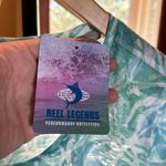 Reel Legends NWT  Soft Spirals Green Blue Tee Size Medium Photo 2