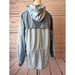 Columbia Sportswear Lightweight Jacket Medium Windbreaker Hooded Nylon Travel Photo 1