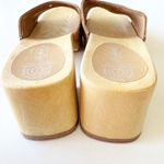 Leather Craft Chantel Sandals Women's Size 7 Tan Leather Chunky Wood Heel Italy Brown Photo 9