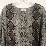 Ember Snake Print V Photo 2