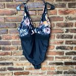 NWT Suuksess Black Floral Mesh V Photo 2