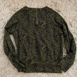 MELLODAY  Green and Black Animal Print Sweater size small Photo 2