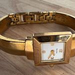 Bulova Gold Tone Vintage Ladies Watch Rare Quartz 97T47 Photo 3