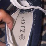 2000s skater style navy blue canvas low top sneakers Size 8.5 Photo 6