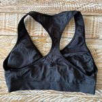 Under Armour 🖤 Black Performance Sports Bra🖤 ~Medium Photo 2