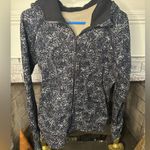 Lululemon Scuba Hoodie II in Rocky Road Sand dune toothpaste/ storm grey/ black Photo 0