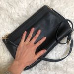 Michael Kors Cross Body Purse Photo 1