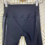 Alo Yoga Capri Leggings Cropped Faux Leather Side Mesh Illusion Black Size Small Photo 5