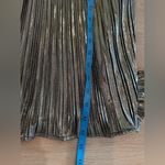 The Room gold pleated v-neck dress size large Photo 7