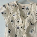 Universal Threads Universal Thread Cream Ruffle Floral Blouse Photo 2