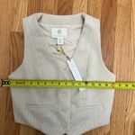 House of Harlow NWT Woman’s  Button-Up Vest Size XS  Ivory Photo 4