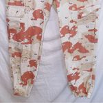 Wild Fable  Multicolor Camo Print High Waisted Cargo Pants size 2 Photo 3