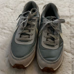 Nike Jordan Women’s Nike Shoes  Photo 0