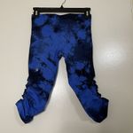 Lululemon  blue black splatter capri seamless leggings size 4 Photo 2