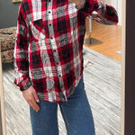 Garage  Flannel Red Photo 0